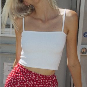 BRANDY MELVILLE FAYE TANK NEGOTIABLE